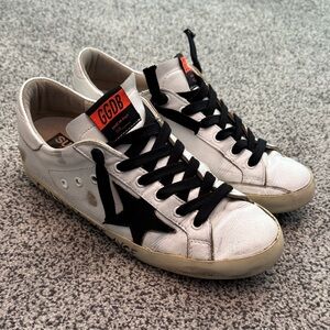 Golden Goose Superstars *read description*